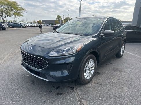 Used 2022 Ford Escape SE w/ Convenience Package image 2
