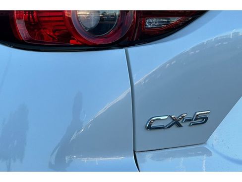 Used 2018 MAZDA CX-5 Touring w/ Preferred Equipment Package image 35