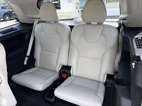 New 2026 Volvo XC90 B5 Ultra w/ Protection Package Premier AWD/4WD image 15