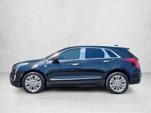 Used 2018 Cadillac XT5 Premium Luxury FWD image 5