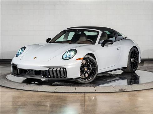 Used 2026 Porsche 911 Targa 4 GTS AWD/4WD image 11