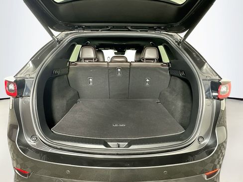 Used 2025 MAZDA CX-5 Signature image 28