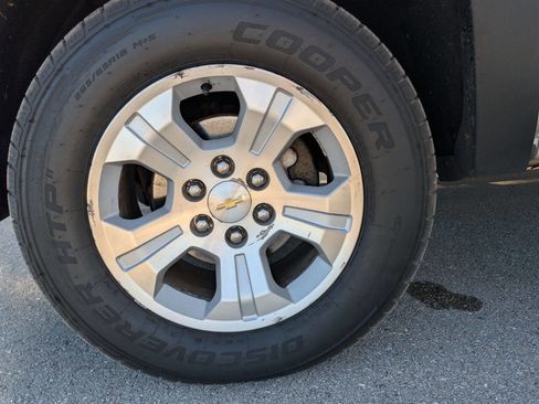 Used 2015 Chevrolet Silverado 1500 LTZ Z71 image 34