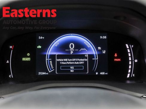 Used 2025 Toyota Camry LE image 18