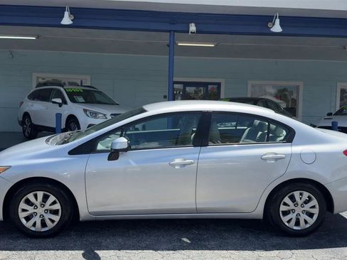 Used 2012 Honda Civic LX image 2