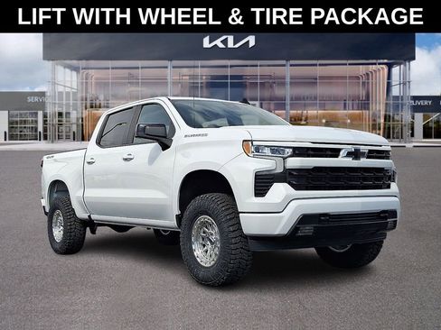 Used 2022 Chevrolet Silverado 1500 RST AWD/4WD image 1