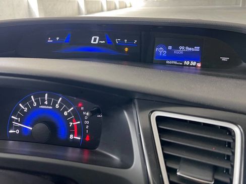 Used 2014 Honda Civic LX image 16