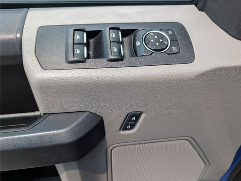 Used 2016 Ford F150 XL w/ Equipment Group 101A Mid AWD/4WD image 17