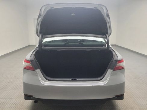 Used 2020 Toyota Camry LE w/ Fleet Convenience Package image 29