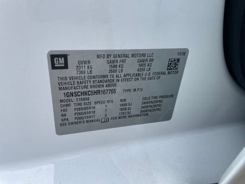 Used 2017 Chevrolet Suburban LT RWD image 26