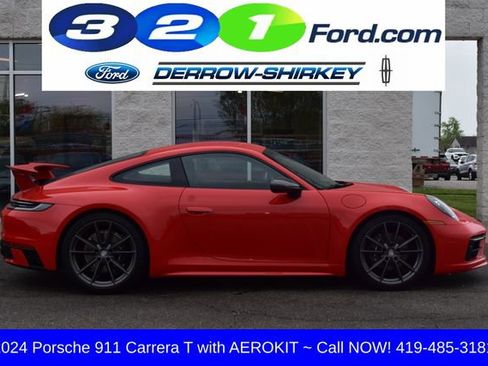 Used 2024 Porsche 911 Carrera T RWD image 3
