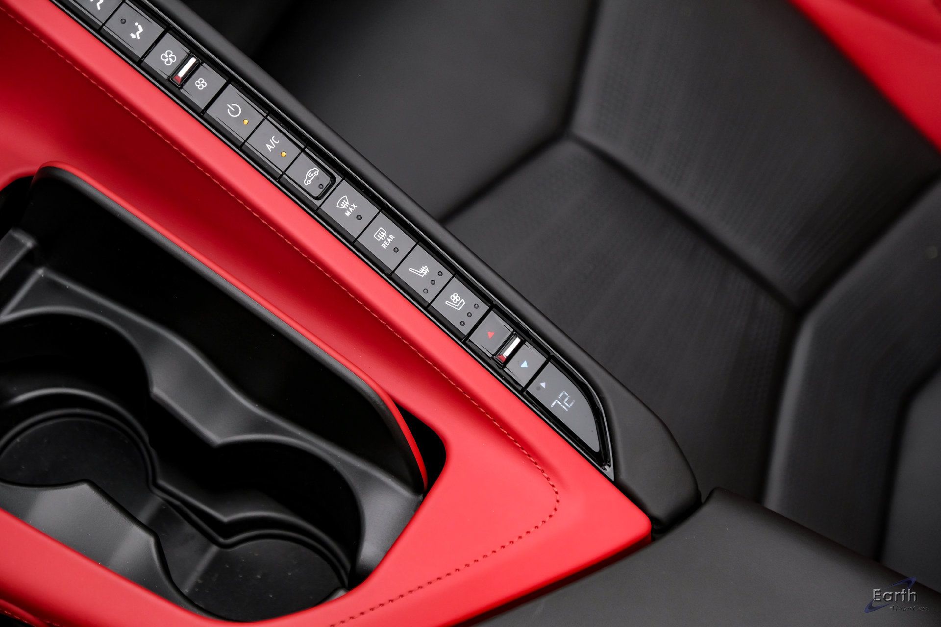 Used 2024 Chevrolet Corvette Stingray Premium Conv w/ Z51 Performance Package RWD image 70
