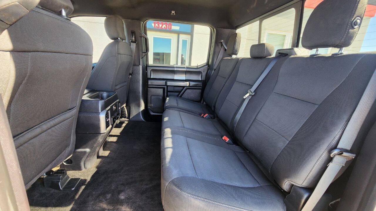 Used 2018 Ford F150 XLT w/ Equipment Group 302A Luxury AWD/4WD image 19
