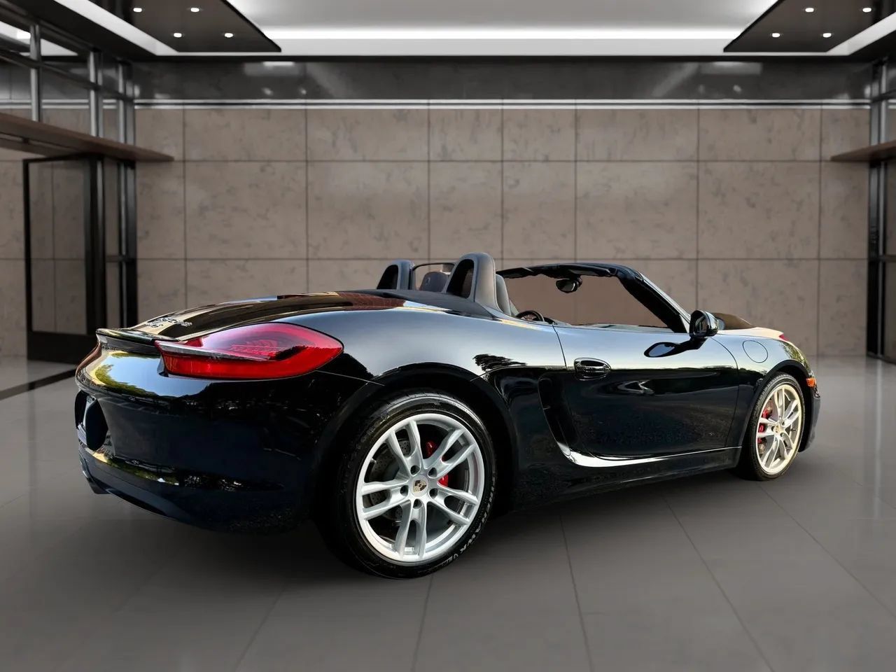 Used 2013 Porsche Boxster S RWD image 18