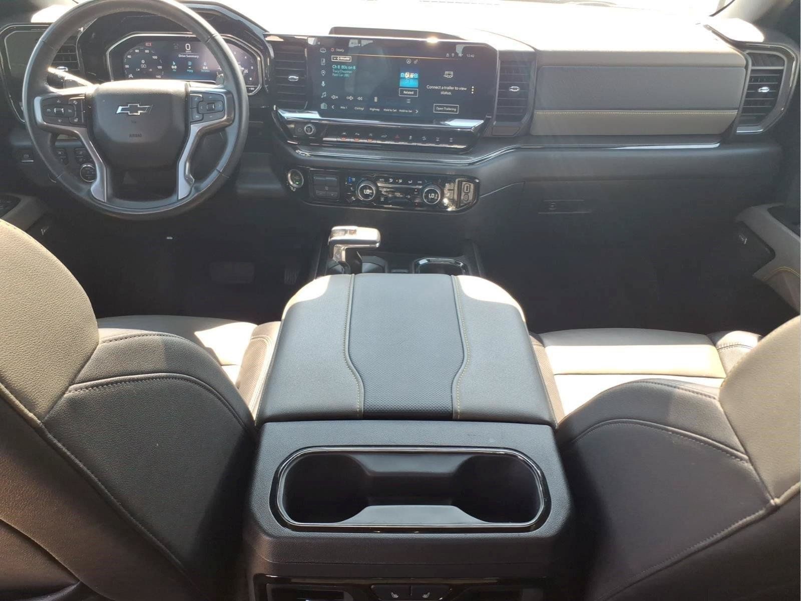 Used 2024 Chevrolet Silverado 1500 ZR2 w/ Technology Package AWD/4WD image 14