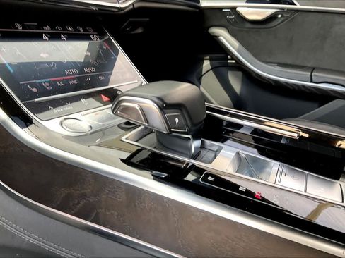 Used 2019 Audi A8 L 3.0T AWD/4WD image 16