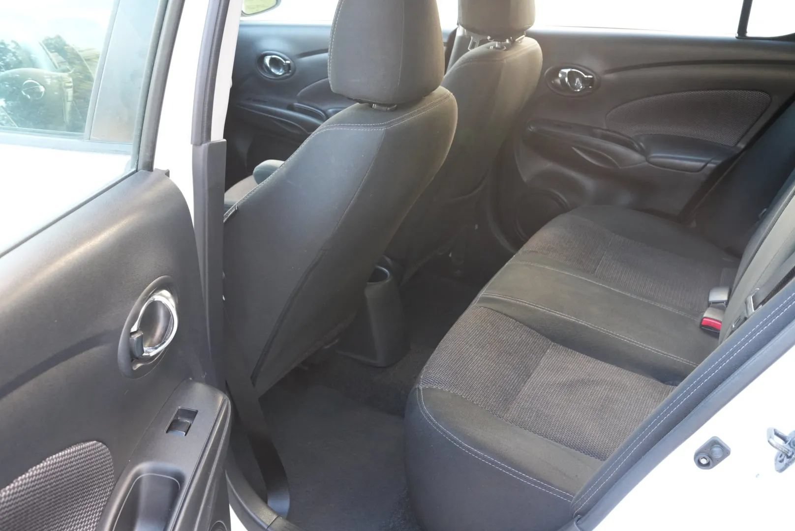 Used 2019 Nissan Versa SV FWD image 10