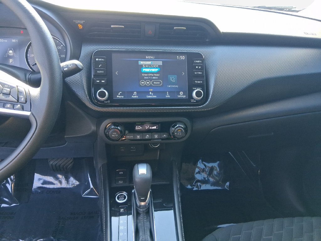 Used 2022 Nissan Kicks SV FWD image 22