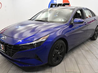 Used 2023 Hyundai Elantra SEL