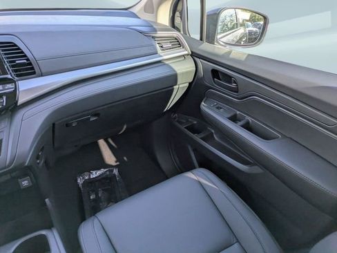 New 2026 Honda Odyssey EX-L image 16