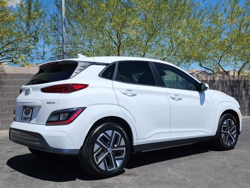 Used 2023 Hyundai Kona SEL image 9