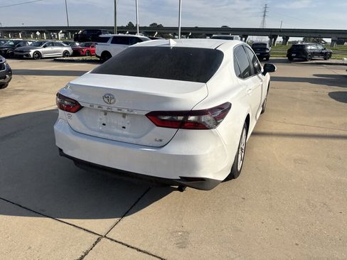 Used 2023 Toyota Camry LE image 16