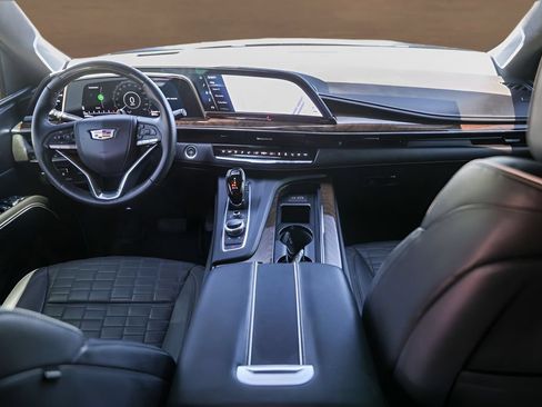 Certified 2023 Cadillac Escalade Premium Luxury Platinum AWD/4WD image 27