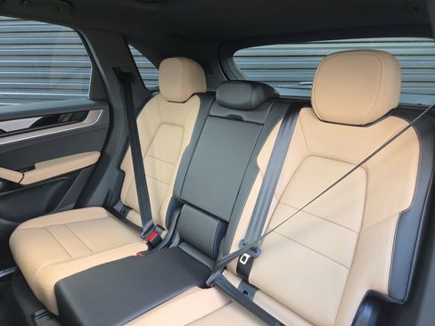 New 2026 Porsche Cayenne AWD/4WD image 15