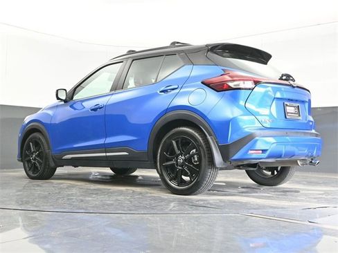 Used 2024 Nissan Kicks SR w/ SR Premium Package image 22