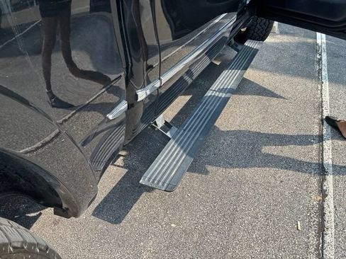 Used 2021 RAM 1500 Limited AWD/4WD image 12
