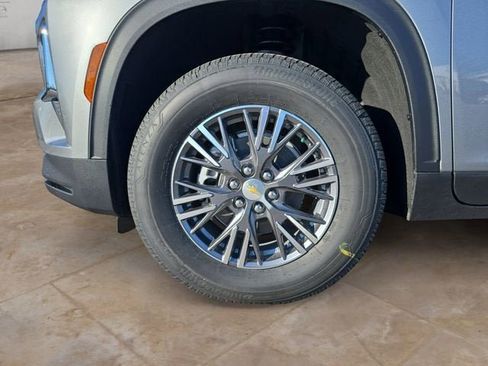 New 2026 Chevrolet Traverse LT image 14