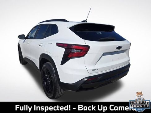 Used 2024 Chevrolet Trax ACTIV w/ Sunroof Package FWD image 8