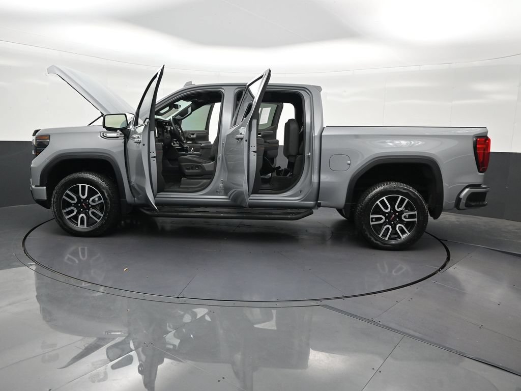 Used 2025 GMC Sierra 1500 AT4 w/ AT4 Premium Package AWD/4WD image 33
