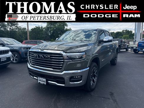 Used 2026 RAM 1500 Laramie AWD/4WD image 3