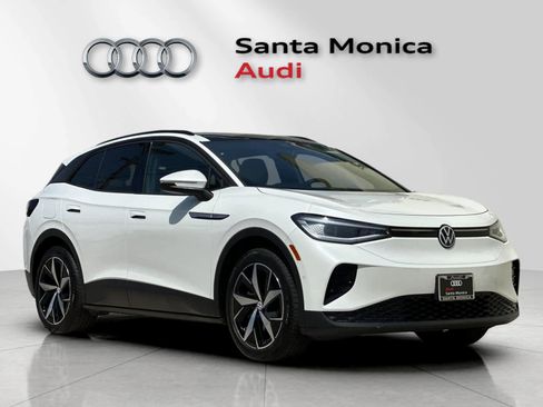 Used 2023 Volkswagen ID.4 Pro S image 9