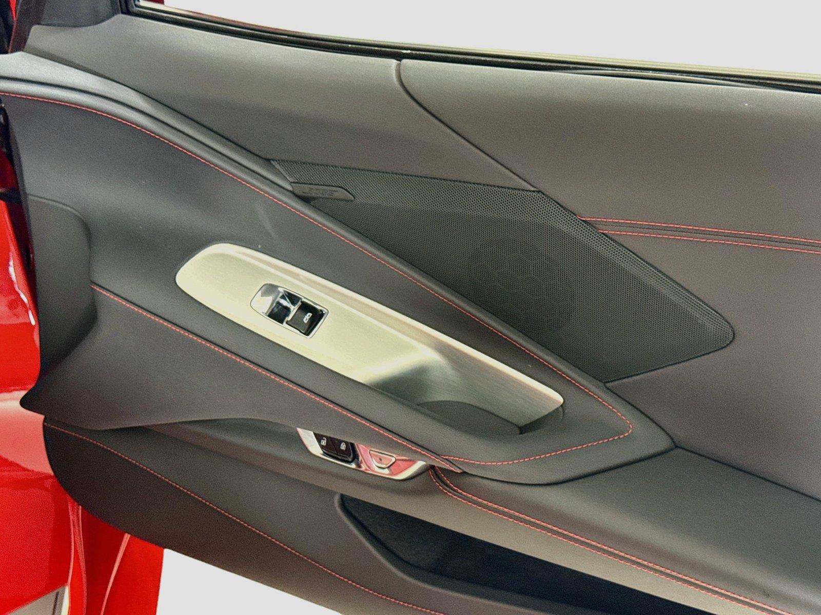 Used 2025 Chevrolet Corvette Stingray Coupe w/ 1LT RWD image 30