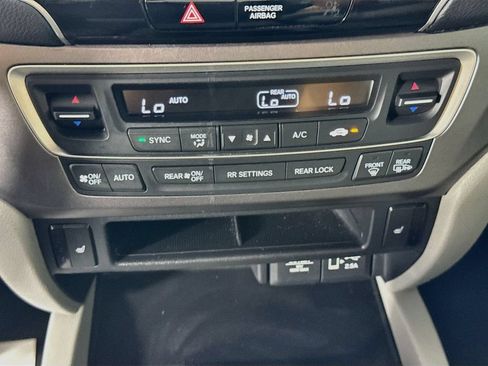 Used 2019 Honda Pilot EX image 18