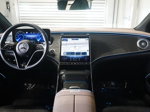 Certified 2023 Mercedes-Benz EQS 450+ 4MATIC Sedan image 14