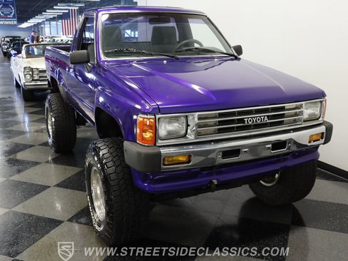 Used 1987 Toyota Pickup 4x4 Regular Cab image 14