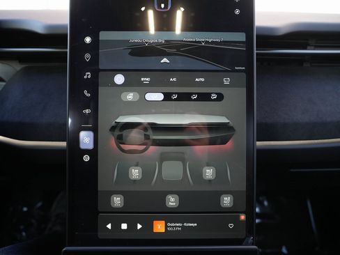 Used 2023 Fisker Ocean Extreme image 51