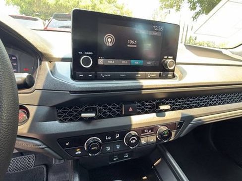 Used 2024 Honda Accord EX image 24
