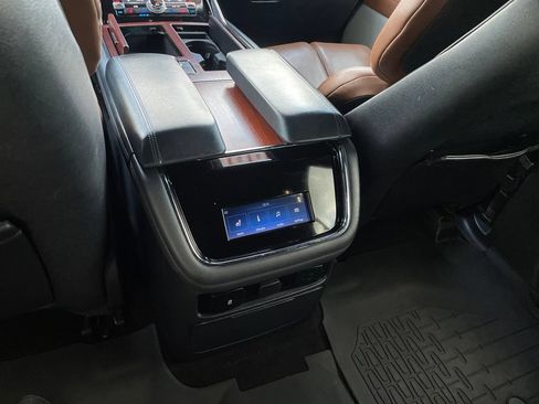 Used 2023 Lincoln Navigator L Reserve AWD/4WD image 28