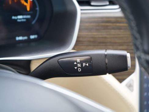 Used 2014 Tesla Model S P85D image 24