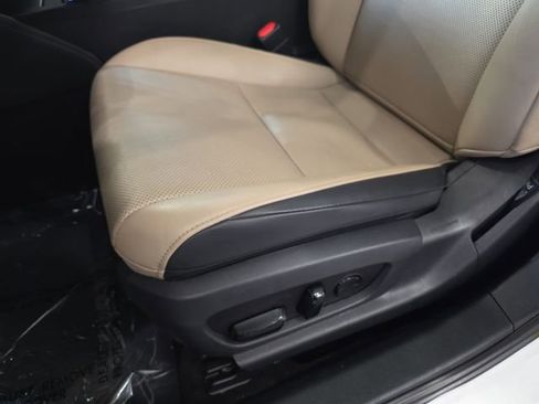 Used 2019 Lexus ES 350 w/ Premium Package image 27