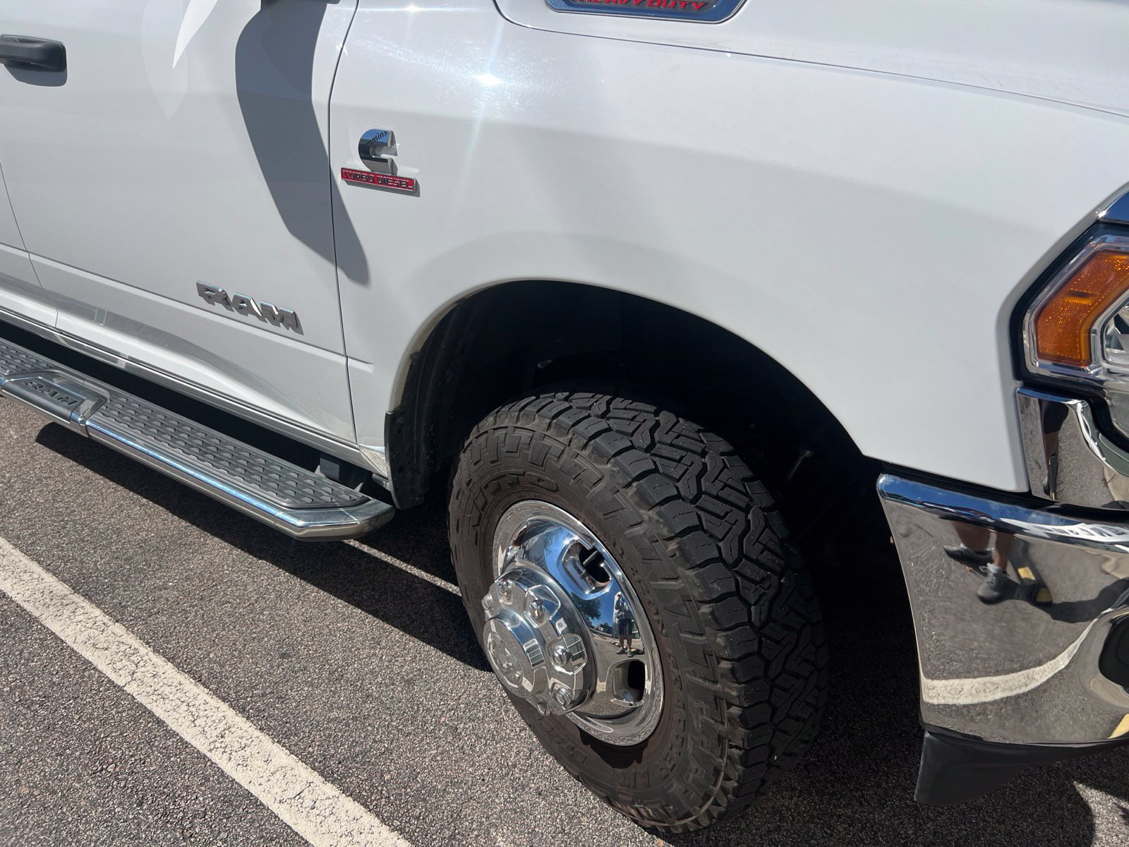 Used 2021 RAM 3500 Tradesman w/ Chrome Appearance Group AWD/4WD image 6