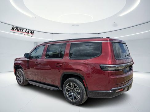 New 2026 Jeep Grand Wagoneer 2WD w/ 8-Passenger Seating Package image 5