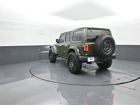 Used 2022 Jeep Wrangler Unlimited Rubicon w/ Xtreme Recon 35" Tire Package image 5