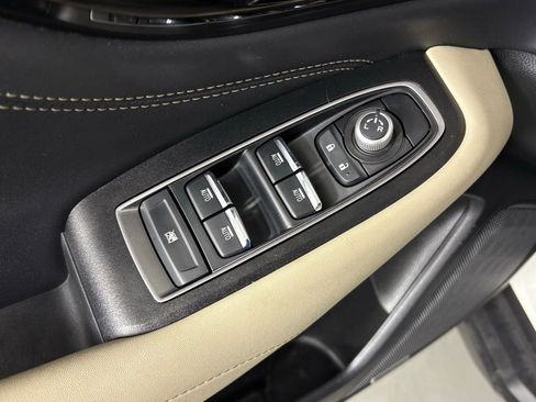 Used 2024 Subaru Outback Limited image 18