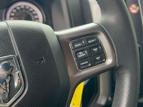 Used 2024 RAM 1500 Warlock AWD/4WD image 17