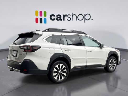 Used 2025 Subaru Outback Limited AWD/4WD image 5
